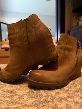 Sorel Tan Wedge Ankle Booties